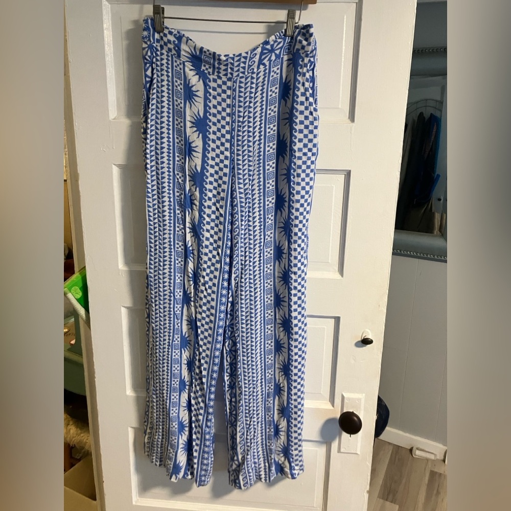 Blue and White crinkled cotton/gauze Patterned Pants